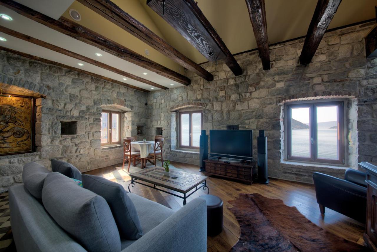 Kazerma Apartment Perast Buitenkant foto