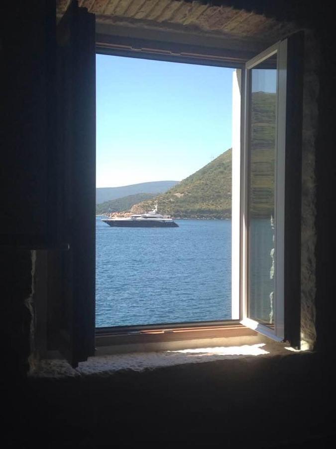 Kazerma Apartment Perast Buitenkant foto